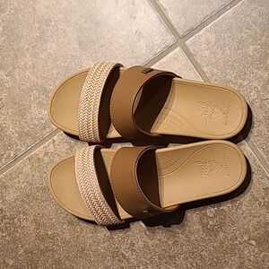 REEF sandals